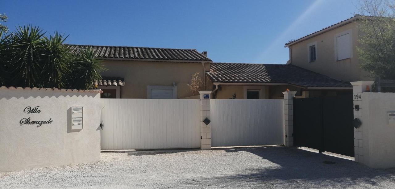 Maison F2, Neuve Au Calme Avec Jardinet La Crau Exterior foto